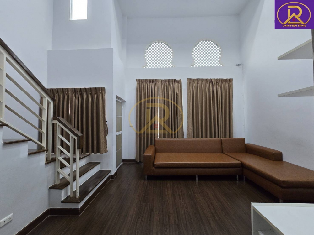 ให้เช่าหมู่บ้านวิลล่า มารอค (Villa Maroc) สไตล์โมร็อคโค ถ.มิตรสัมพันธ์-บางแสน และสี่แยกถนนข้าวหลาม ต.บ้านปึก อ.เมืองชลบุรี จ.ชลบุรี