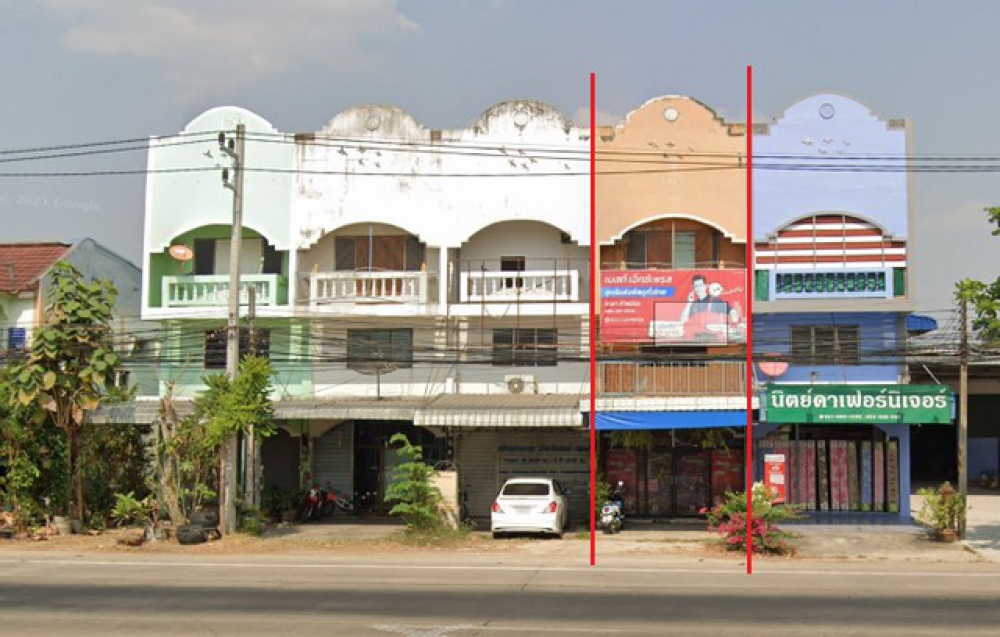 ขายด่วน ตึกแถว​ ต่ำกว่าราคาประเมิน ติดถนน ทำเลค้าขาย อ.ห้างฉัตร จ.ลำปาง