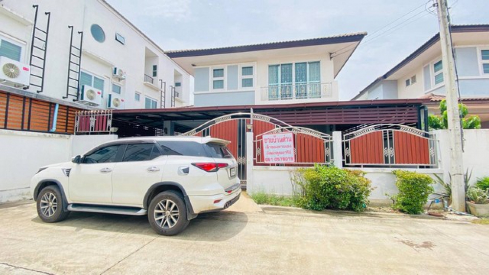 ขายบ้านเดี่ยว2ชั้นหมู่บ้านวนาทะเลแก้ว อำเภอเมือง จังหวัดพิษณุโลก รีโนเวทใหม่พร้อมอยู่