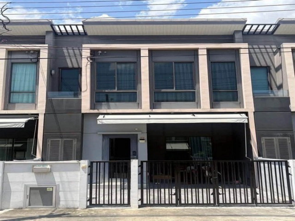 รหัสC7331 ให้เช่าทาวน์โฮมหมู่บ้านพลีโน่ สุขุมวิท-บางนา บ้านตกแต่งพร้อมเข้าอยู่